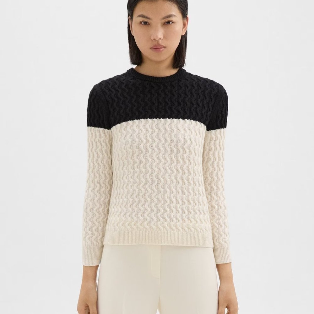 Theory  Cable Knit Sweater 100% Cashmere NWOT (M)